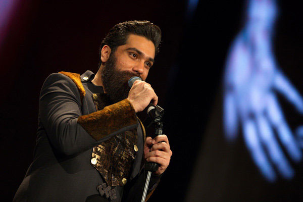 اجرای زنده علی زند وکیلی (جزیره کیش)